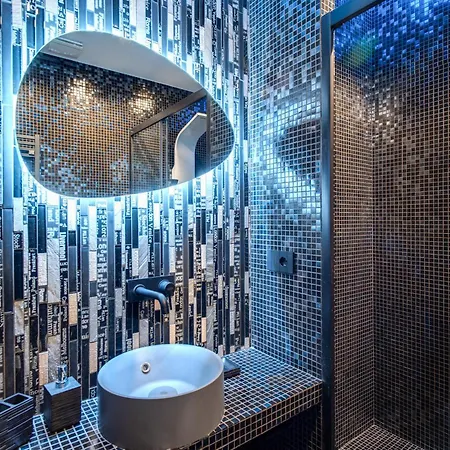 Luxury Wellness With Jacuzzi & Free Parking Appartement