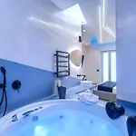 Luxury Wellness With Jacuzzi & Free Parking