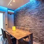 Luxury Wellness With Jacuzzi & Free Parking Apartmán Řím