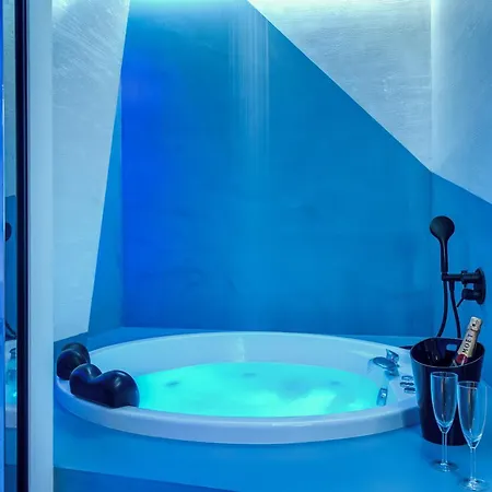 Luxury Wellness With Jacuzzi & Free Parking * Рим