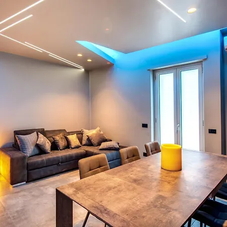 Luxury Wellness With Jacuzzi & Free Parking Рим